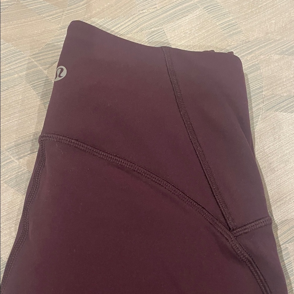 Lululemon High-Rise Crop 17” leggings - Picture 4 of 4